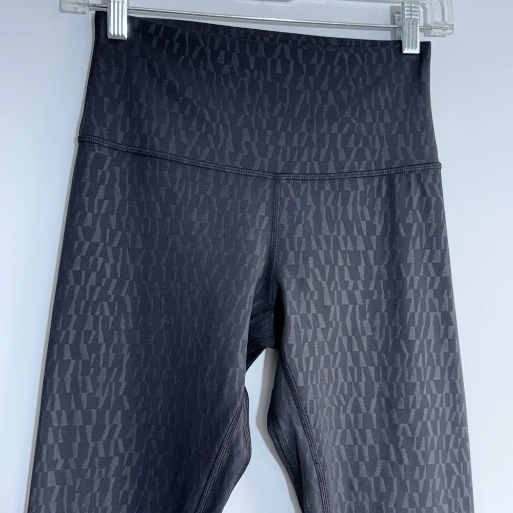 Lululemon Align High Rise Pant 25" Segment Emboss Black Leggings 6 Nulu W5DUYS - Picture 9 of 15